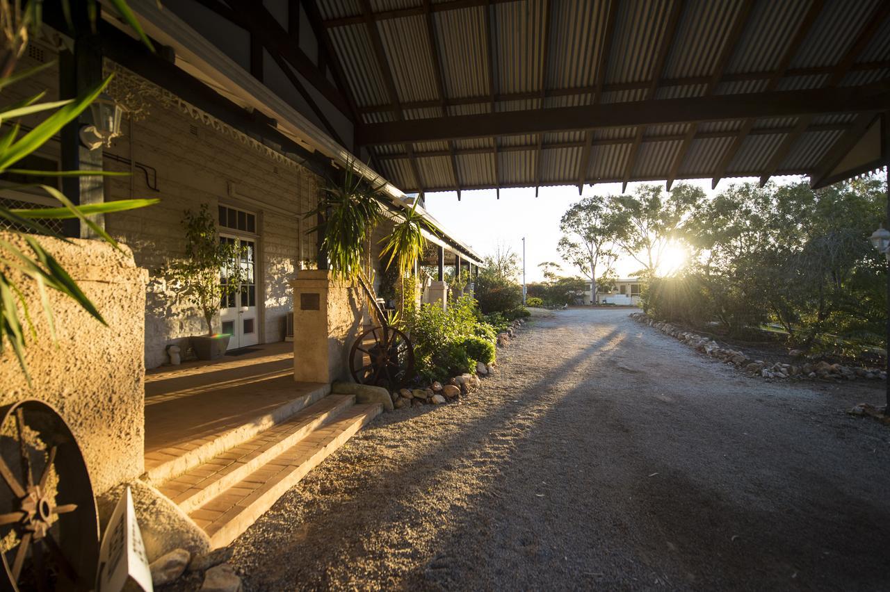 The Old Convent Dalwallinu Exterior photo